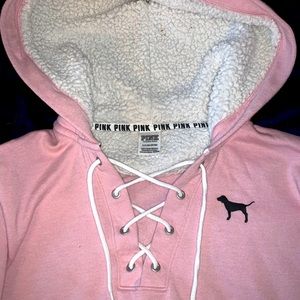 Women’s hockey style sweatshirt